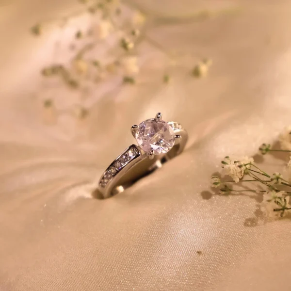 Adah Ring