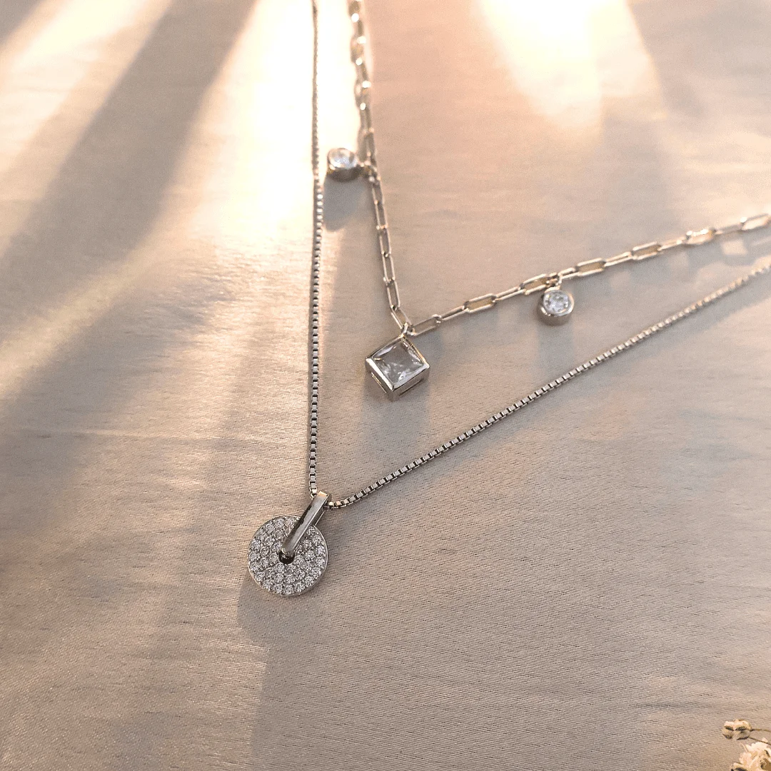 Emma Double Layered Pendent