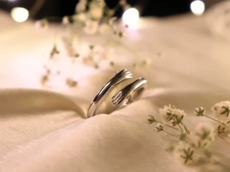 Hug Ring 925 Silver