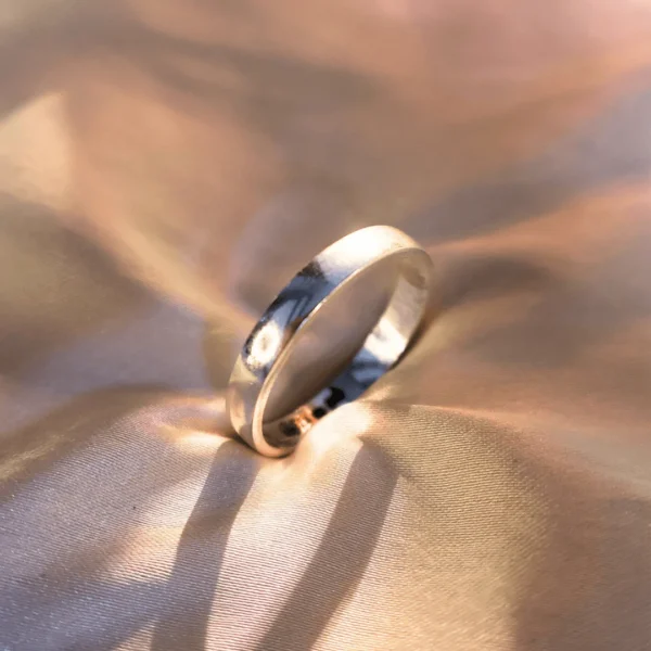 Noah Band Ring