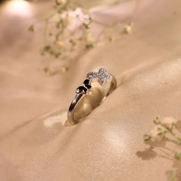 Twinfly Ring