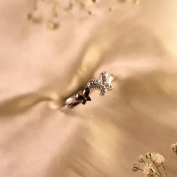 Twinfly Ring