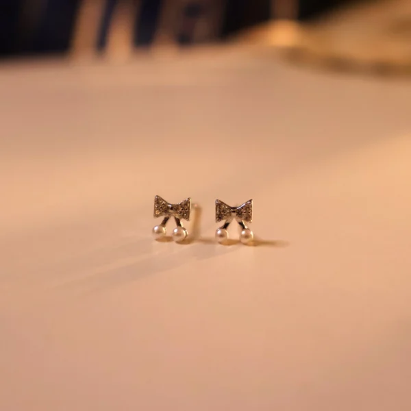 bow earrings